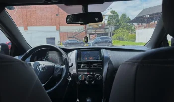 TOYOTA YARIS (3) (FL)XSTP 1500CC 2AB ABS lleno