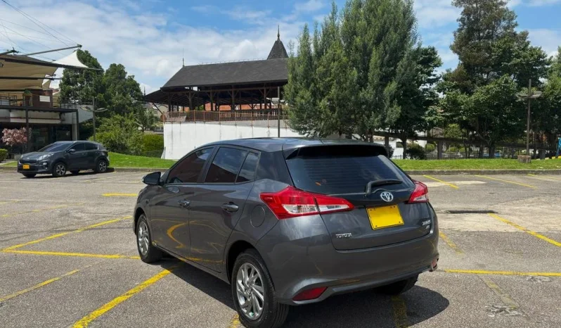 TOYOTA YARIS (3) (FL)XSTP 1500CC 2AB ABS lleno
