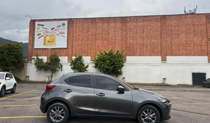 MAZDA 2 (2) (FL)TOURINGTP 1500CC 6AB lleno