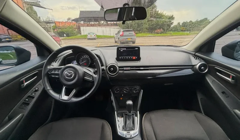 MAZDA 2 (2) (FL)TOURINGTP 1500CC 6AB lleno
