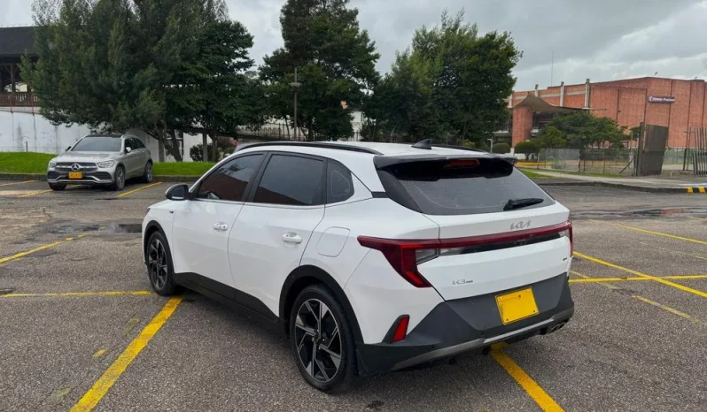 KIA K3 CROSSGT LINE AT 1600CC 6AB lleno