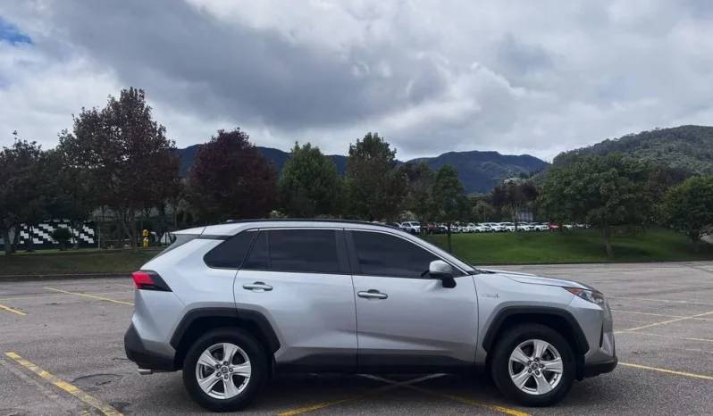 TOYOTA RAV4 (5) LE HIBRID TP 2500CC 4X4 7AB lleno