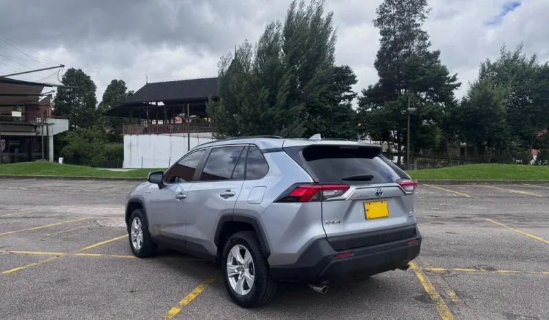 TOYOTA RAV4 (5) LE HIBRID TP 2500CC 4X4 7AB lleno