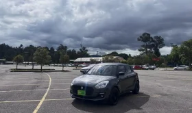 SUZUKI SWIFT (4)GLAT 1200CC 5P 2AB ABS