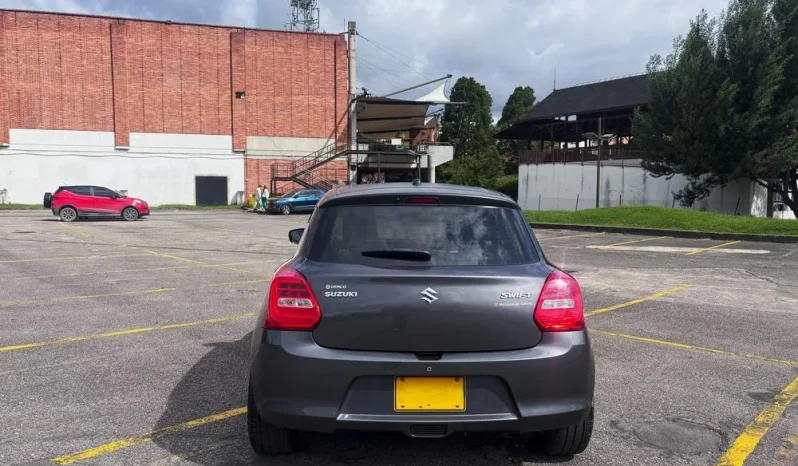 SUZUKI SWIFT (4)GLAT 1200CC 5P 2AB ABS lleno