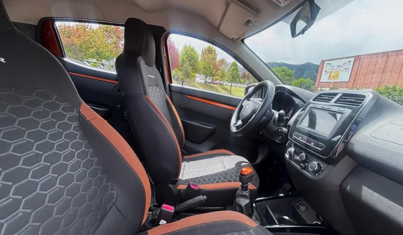 RENAULT KWID OUTSIDER MT 1000CC 12V 4AB ABS lleno