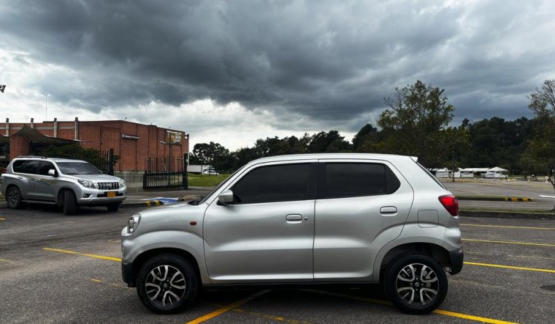 SUZUKI S.PRESSOGLMT 1000CC 5P AA R14 VE lleno