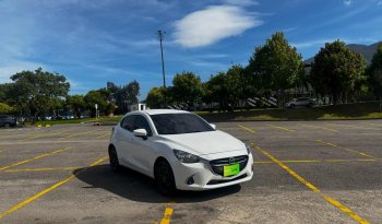 MAZDA 2 (2)TOURINGAT 1500CC 6AB lleno