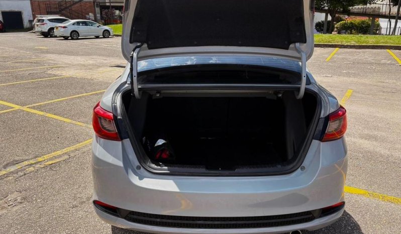 MAZDA 2 (2) (FL)GRAND TOURING LX SEDANTP 1500CC 6AB TC CR lleno