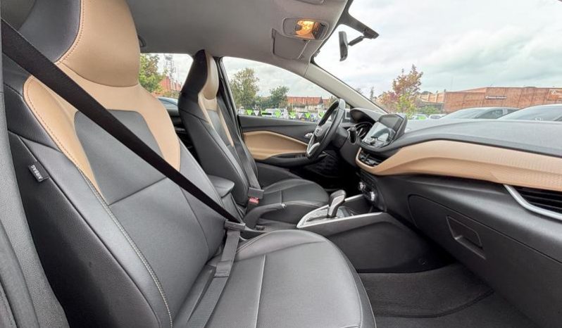 ONIX (2) PREMIER TP 1000CC T 5P 6AB ABS lleno