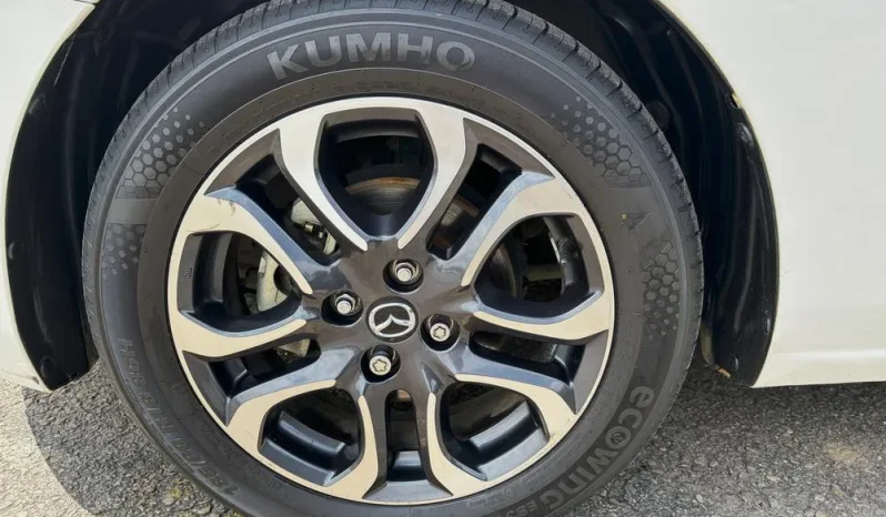 MAZDA 2 (2) Grand Touring MT 1500CC 6AB lleno