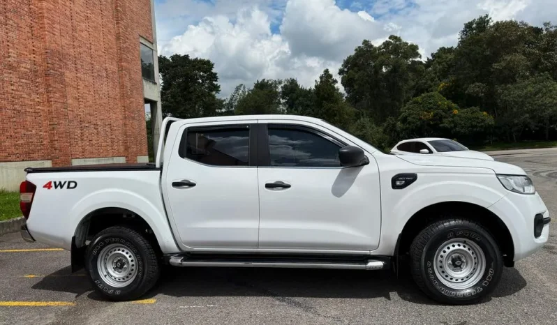 RENAULT ALASKAN CARGO MT 2500CC TD 4X4 lleno