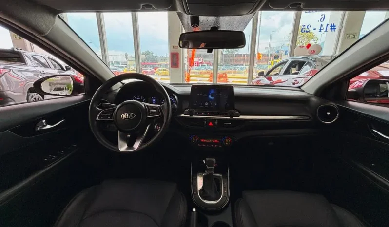 KIA CERATO VIVRO VIBRANT TP 1600CC 4P 6AB ABS lleno