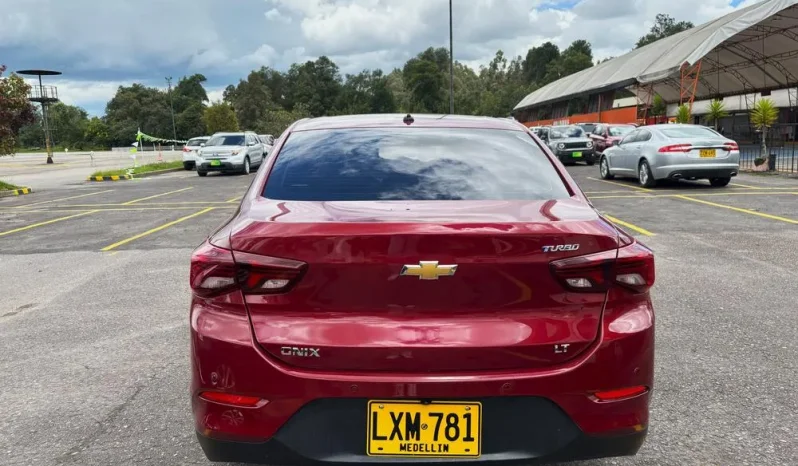 CHEVROLET ONIX (2) LT MT 1000CC T 4P 6AB ABS lleno