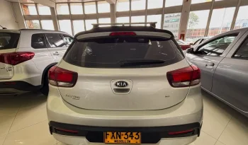 KIA TONIC VIBRANT TP 1600CC 5P R16 lleno