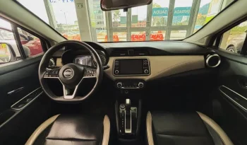 NISSAN VERSA (2) EXCLUSIVE AT 1600CC TC RIN 17 lleno