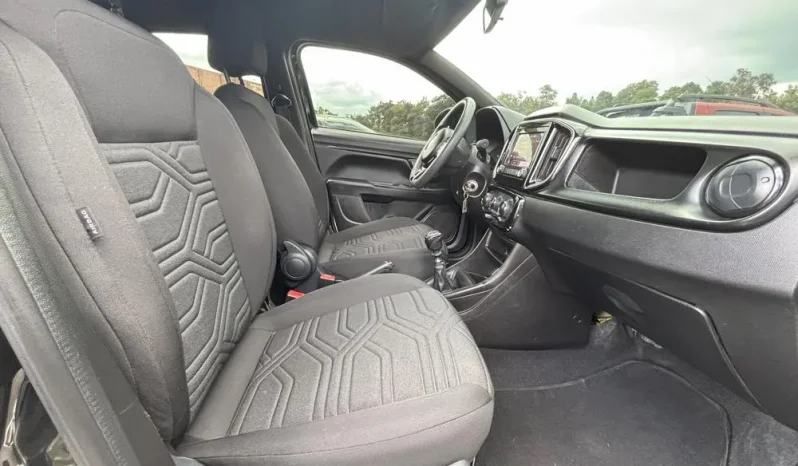 RAM 700 BIG HORN CREW CAB MT 1400CC 4X2 lleno