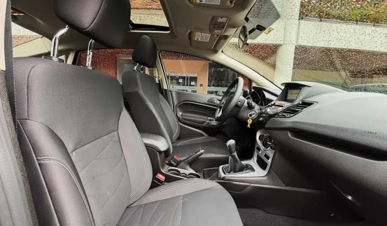 FORD FIESTA (7) SPORTBACK SE MT 1600CC 4P lleno