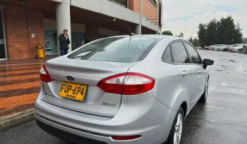 FORD FIESTA (7) SPORTBACK SE MT 1600CC 4P lleno