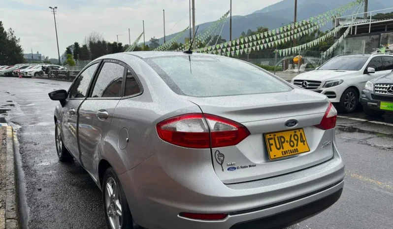 FORD FIESTA (7) SPORTBACK SE MT 1600CC 4P lleno