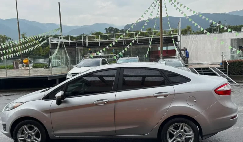 FORD FIESTA (7) SPORTBACK SE MT 1600CC 4P lleno