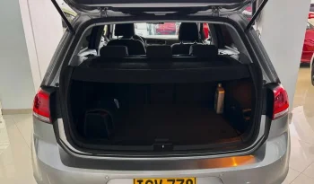VOLKSWAGEN GOLF (7) COMFORTLINE TP 1600CC R16 lleno