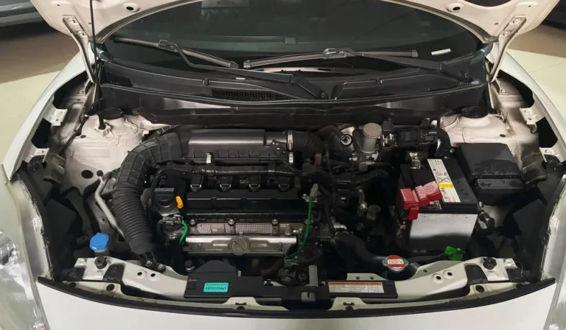 SUZUKI SWIFT (4) HYBRID MT 1200CC 5P 6AB ABS lleno