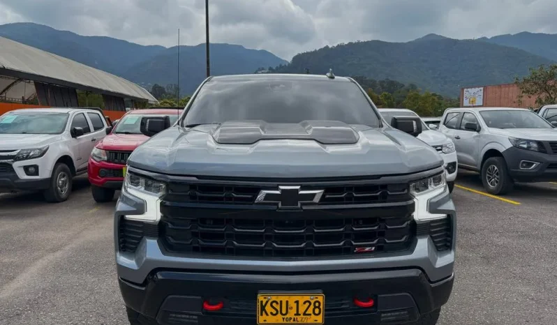 CHEVROLET SILVERADO (8) Z71 AT 5300C 4X4 lleno