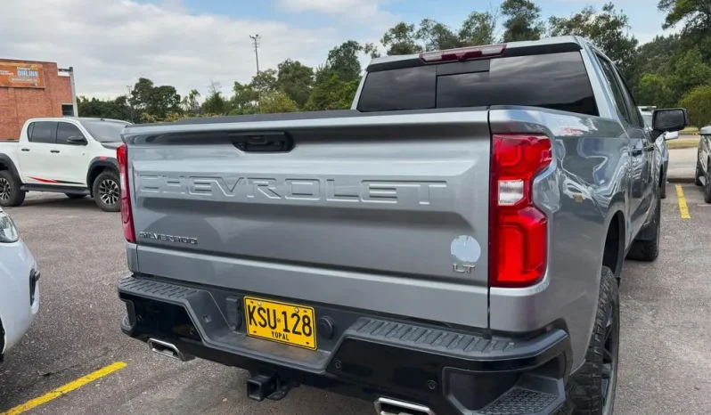 CHEVROLET SILVERADO (8) Z71 AT 5300C 4X4 lleno
