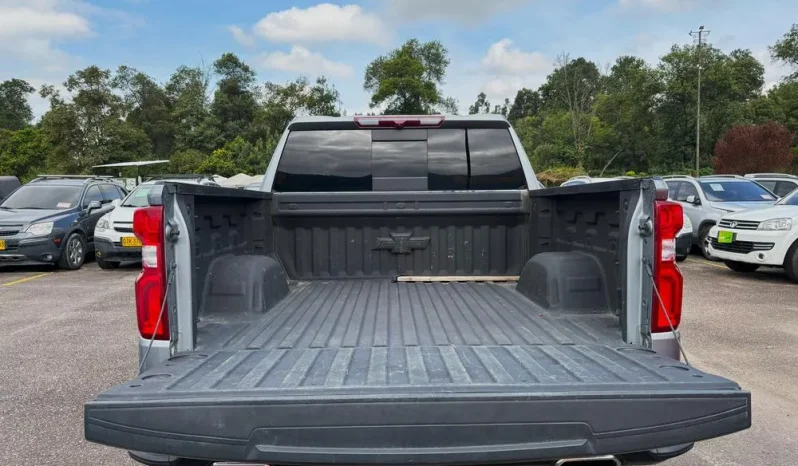 CHEVROLET SILVERADO (8) Z71 AT 5300C 4X4 lleno