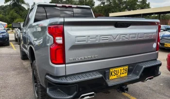 CHEVROLET SILVERADO (8) Z71 AT 5300C 4X4 lleno