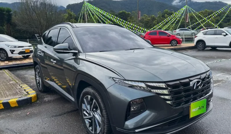 HYUNDAI TUCSON (4) NX PREMIUN TP 2000CC 4X2 6AB ABS CT lleno