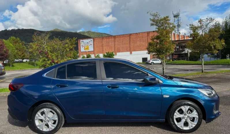 CHEVROLET ONIX (2) PREMIER TP 1000CC T 4P 6AB ABS lleno