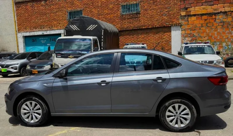 VOLKSWAGEN VIRTUS COMFORTLINE TP 1600CC 4AB ABS R15 lleno