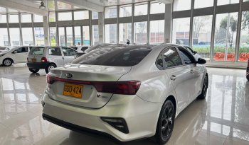KIA CERATO VIVRO VIBRANT MT 1600CC 4P 6AB ABS lleno