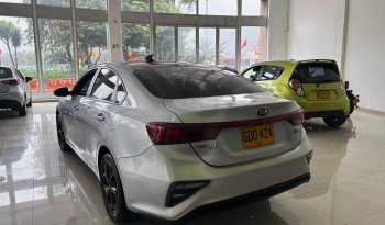KIA CERATO VIVRO VIBRANT MT 1600CC 4P 6AB ABS lleno