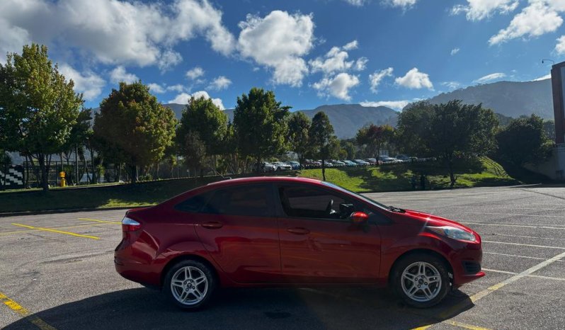 FORD FIESTA (7)SPORTBACK SEMT 1600CC 4P lleno
