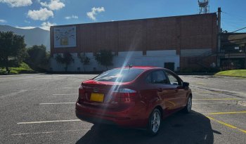 FORD FIESTA (7)SPORTBACK SEMT 1600CC 4P lleno