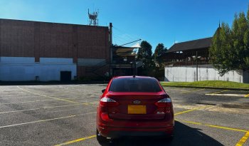 FORD FIESTA (7)SPORTBACK SEMT 1600CC 4P lleno