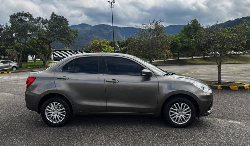 SUZUKI SUZUKI SWIFT (4)DZIREMT 1200CC 4P 2AB ABS lleno