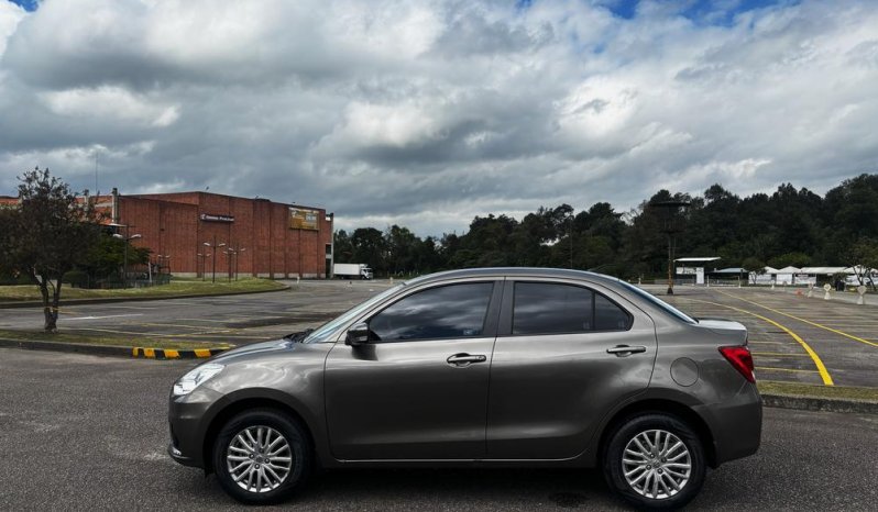 SUZUKI SUZUKI SWIFT (4)DZIREMT 1200CC 4P 2AB ABS lleno