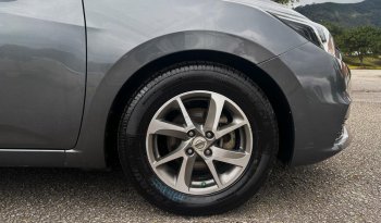 NISSAN NISSAN VERSA (2)SENSEAT 1600CC RIN 15 lleno