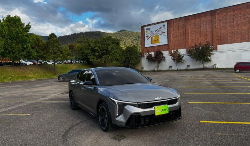 KIA K4 GT LINE AT 2000CC 4P 6AB lleno