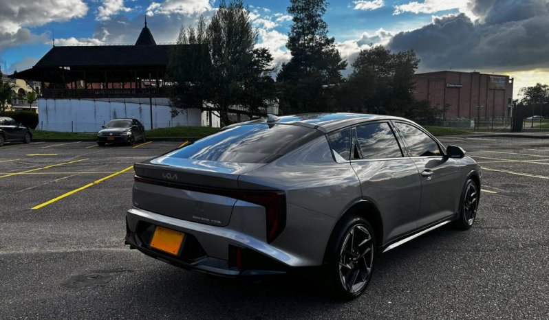 KIA K4 GT LINE AT 2000CC 4P 6AB lleno