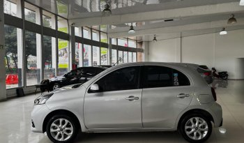 NISSAN MARCH (FL) (2) ADVANCE MT 1600CC 6AB ABS lleno