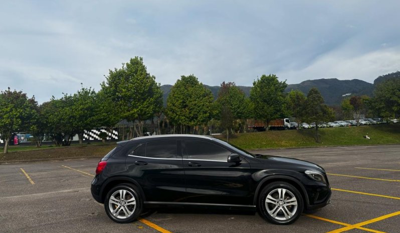 MERCEDES BENZ GLA 200 (X156) TP 1600CC T lleno