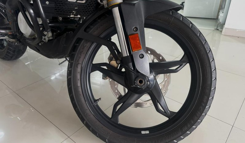 BMW G 310(K02) GSMT 310CC ABS lleno