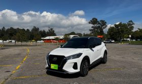 NISSAN NISSAN KICKS (FL)EXCLUSIVETP 1600CC R17 TC