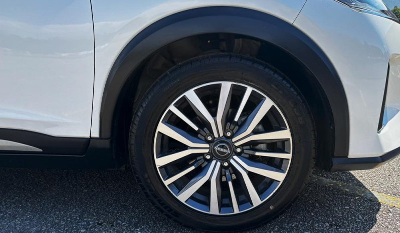 NISSAN NISSAN KICKS (FL)EXCLUSIVETP 1600CC R17 TC lleno