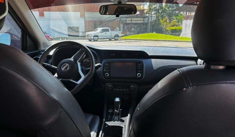 NISSAN NISSAN KICKS (FL)EXCLUSIVETP 1600CC R17 TC lleno